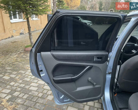 Серый Форд Фокус, объемом двигателя 1.6 л и пробегом 276 тыс. км за 4000 $, фото 28 на Automoto.ua