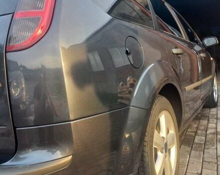 Серый Форд Фокус, объемом двигателя 1.6 л и пробегом 400 тыс. км за 6000 $, фото 6 на Automoto.ua