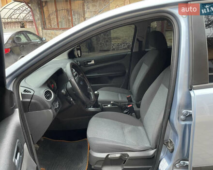 Серый Форд Фокус, объемом двигателя 1.6 л и пробегом 276 тыс. км за 4000 $, фото 29 на Automoto.ua