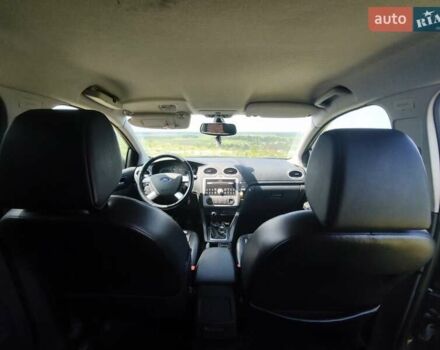 Серый Форд Фокус, объемом двигателя 1.6 л и пробегом 269 тыс. км за 5500 $, фото 6 на Automoto.ua