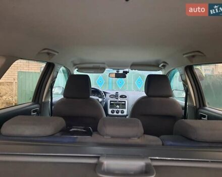 Серый Форд Фокус, объемом двигателя 1.75 л и пробегом 295 тыс. км за 4600 $, фото 18 на Automoto.ua