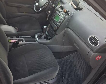 Серый Форд Фокус, объемом двигателя 1.6 л и пробегом 312 тыс. км за 4950 $, фото 9 на Automoto.ua