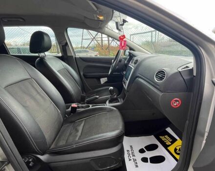 Серый Форд Фокус, объемом двигателя 1.6 л и пробегом 287 тыс. км за 4500 $, фото 15 на Automoto.ua