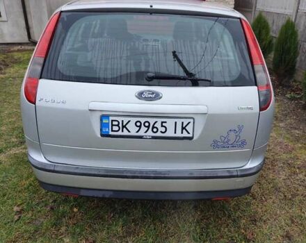 Серый Форд Фокус, объемом двигателя 1.8 л и пробегом 230 тыс. км за 4900 $, фото 3 на Automoto.ua