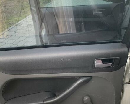 Серый Форд Фокус, объемом двигателя 1.6 л и пробегом 278 тыс. км за 3550 $, фото 11 на Automoto.ua