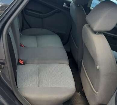 Серый Форд Фокус, объемом двигателя 1.6 л и пробегом 0 тыс. км за 4300 $, фото 1 на Automoto.ua