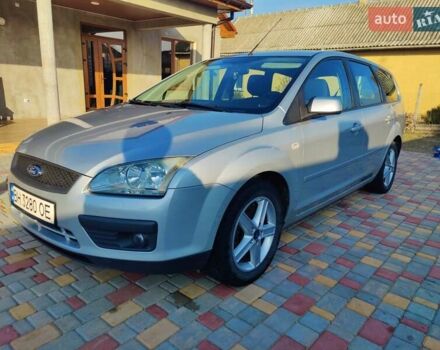 Серый Форд Фокус, объемом двигателя 2.01 л и пробегом 199 тыс. км за 5500 $, фото 2 на Automoto.ua