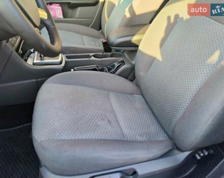 Серый Форд Фокус, объемом двигателя 2.01 л и пробегом 199 тыс. км за 5500 $, фото 23 на Automoto.ua