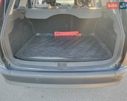 Сірий Форд Фокус, об'ємом двигуна 1.6 л та пробігом 319 тис. км за 5600 $, фото 18 на Automoto.ua