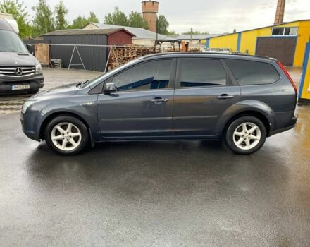 Серый Форд Фокус, объемом двигателя 1.6 л и пробегом 339 тыс. км за 4500 $, фото 7 на Automoto.ua