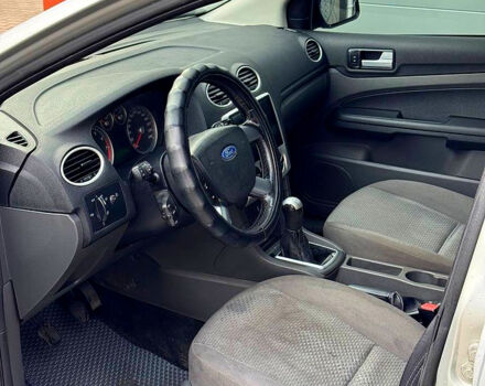 Серый Форд Фокус, объемом двигателя 1.6 л и пробегом 0 тыс. км за 3850 $, фото 7 на Automoto.ua