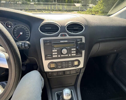 Серый Форд Фокус, объемом двигателя 1.6 л и пробегом 235 тыс. км за 4950 $, фото 14 на Automoto.ua