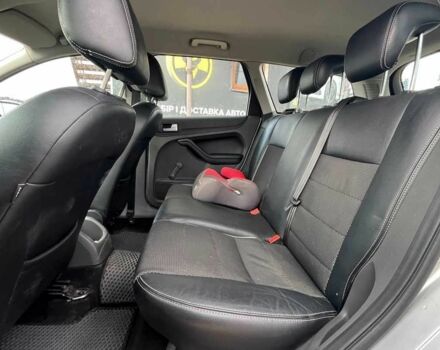 Серый Форд Фокус, объемом двигателя 1.6 л и пробегом 287 тыс. км за 4500 $, фото 16 на Automoto.ua