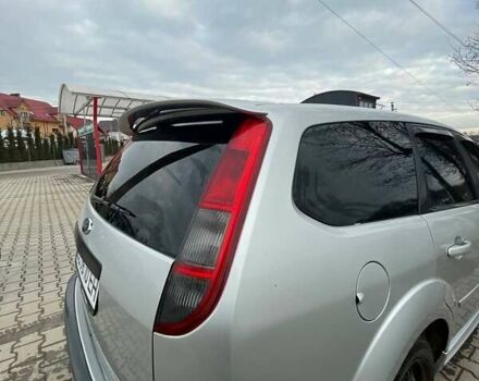 Серый Форд Фокус, объемом двигателя 2 л и пробегом 276 тыс. км за 5200 $, фото 5 на Automoto.ua