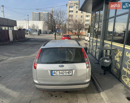 Серый Форд Фокус, объемом двигателя 1.8 л и пробегом 204 тыс. км за 4100 $, фото 5 на Automoto.ua