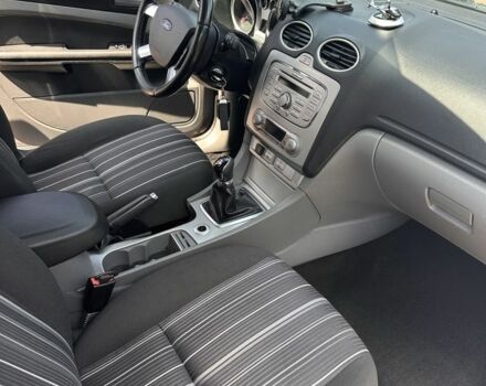 Сірий Форд Фокус, об'ємом двигуна 1.8 л та пробігом 240 тис. км за 5900 $, фото 8 на Automoto.ua