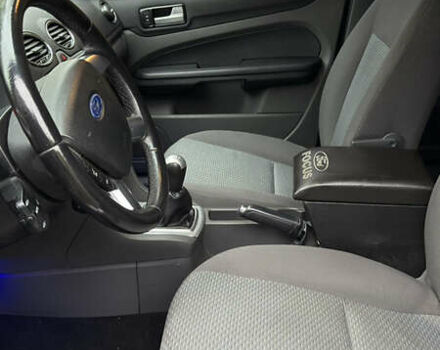 Форд Фокус 2007 у Харкові на Automoto.ua Сірий Форд Фокус, об'ємом двигуна 1.6 л та пробігом 188 тис. км за 6300 $, фото 12 на Automoto.ua
