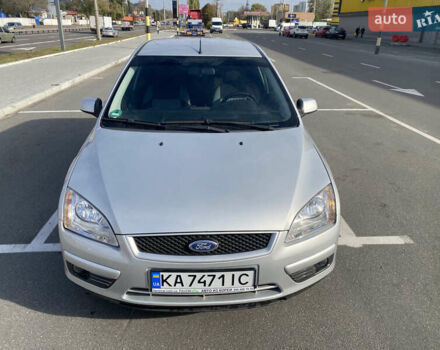 Серый Форд Фокус, объемом двигателя 1.6 л и пробегом 224 тыс. км за 4950 $, фото 3 на Automoto.ua