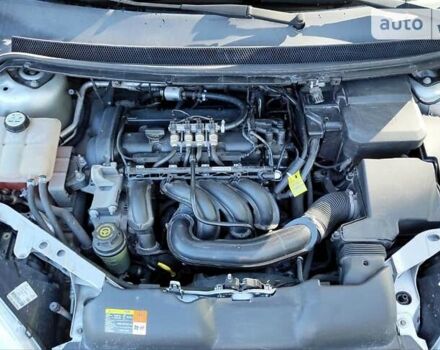 Серый Форд Фокус, объемом двигателя 1.6 л и пробегом 240 тыс. км за 4900 $, фото 36 на Automoto.ua