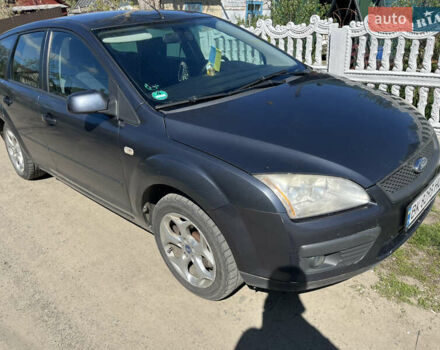 Серый Форд Фокус, объемом двигателя 1.6 л и пробегом 370 тыс. км за 4250 $, фото 6 на Automoto.ua