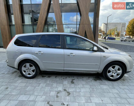 Серый Форд Фокус, объемом двигателя 1.6 л и пробегом 249 тыс. км за 3599 $, фото 7 на Automoto.ua