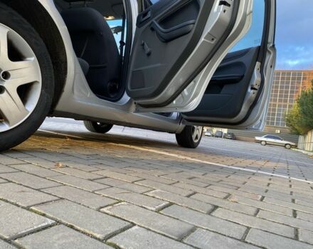 Серый Форд Фокус, объемом двигателя 1.6 л и пробегом 197 тыс. км за 4200 $, фото 14 на Automoto.ua