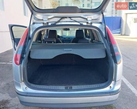 Серый Форд Фокус, объемом двигателя 1.6 л и пробегом 211 тыс. км за 3600 $, фото 17 на Automoto.ua