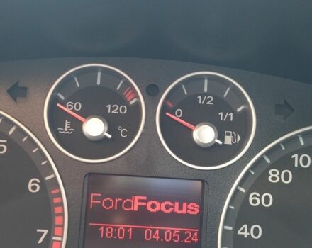 Серый Форд Фокус, объемом двигателя 0 л и пробегом 300 тыс. км за 4000 $, фото 5 на Automoto.ua