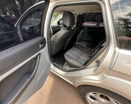 Сірий Форд Фокус, об'ємом двигуна 1.8 л та пробігом 240 тис. км за 5900 $, фото 11 на Automoto.ua