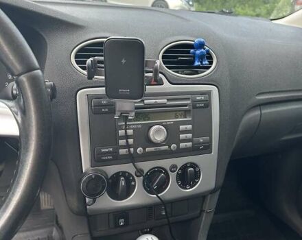 Сірий Форд Фокус, об'ємом двигуна 1.6 л та пробігом 205 тис. км за 5500 $, фото 11 на Automoto.ua