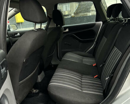 Форд Фокус 2007 в Кременце на Automoto.ua Серый Форд Фокус, объемом двигателя 1.56 л и пробегом 238 тыс. км за 4950 $, фото 16 на Automoto.ua