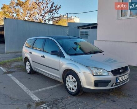 Серый Форд Фокус, объемом двигателя 1.6 л и пробегом 211 тыс. км за 3600 $, фото 6 на Automoto.ua