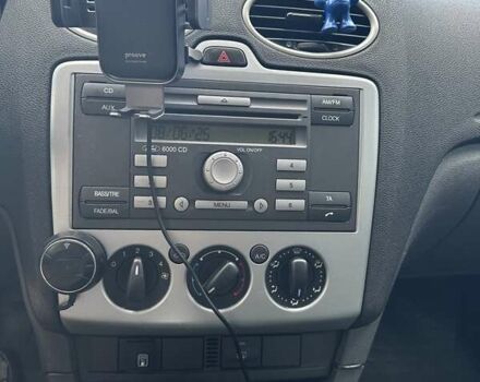 Сірий Форд Фокус, об'ємом двигуна 1.6 л та пробігом 205 тис. км за 5500 $, фото 14 на Automoto.ua