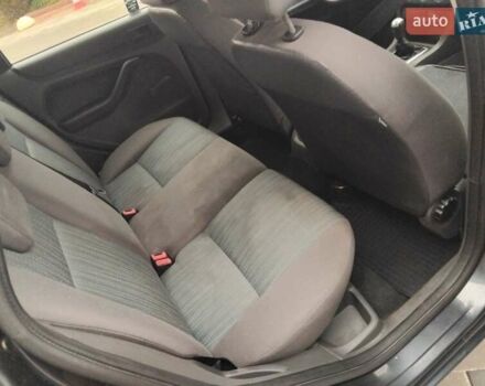 Форд Фокус 2007 в Василькове на Automoto.ua Серый Форд Фокус, объемом двигателя 1.8 л и пробегом 413 тыс. км за 2300 $, фото 10 на Automoto.ua