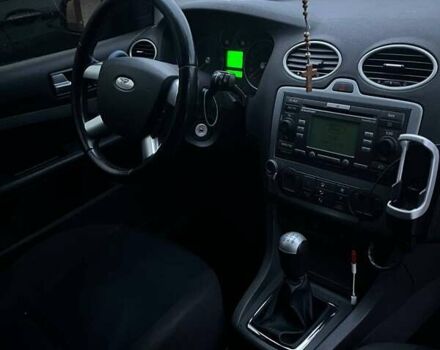 Форд Фокус 2007 в Львове на Automoto.ua Серый Форд Фокус, объемом двигателя 1.6 л и пробегом 268 тыс. км за 5000 $, фото 9 на Automoto.ua