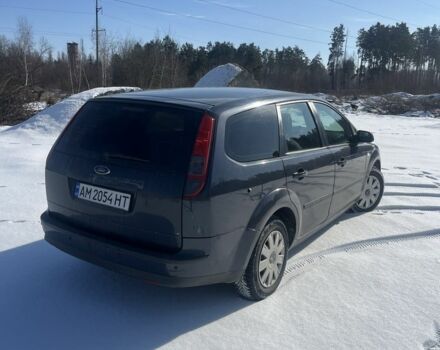Серый Форд Фокус, объемом двигателя 1.8 л и пробегом 250 тыс. км за 4500 $, фото 4 на Automoto.ua