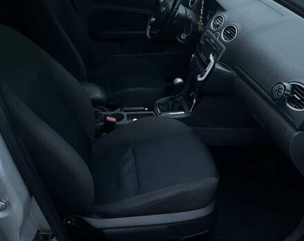 Форд Фокус 2007 в Львове на Automoto.ua Серый Форд Фокус, объемом двигателя 1.6 л и пробегом 268 тыс. км за 5000 $, фото 10 на Automoto.ua