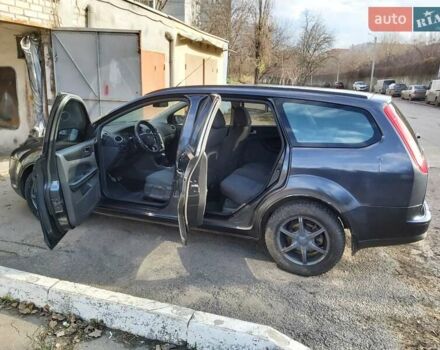 Сірий Форд Фокус, об'ємом двигуна 1.6 л та пробігом 238 тис. км за 5500 $, фото 7 на Automoto.ua