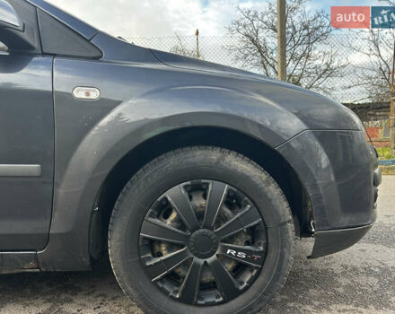 Серый Форд Фокус, объемом двигателя 1.8 л и пробегом 380 тыс. км за 2999 $, фото 14 на Automoto.ua