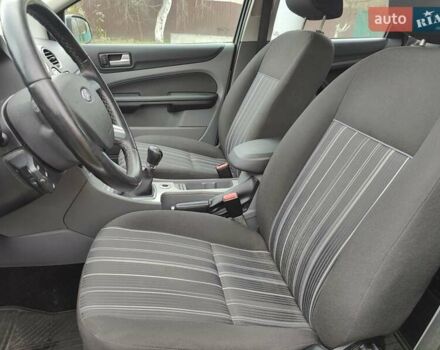 Серый Форд Фокус, объемом двигателя 1.8 л и пробегом 177 тыс. км за 5450 $, фото 15 на Automoto.ua