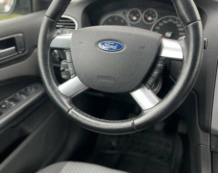 Сірий Форд Фокус, об'ємом двигуна 1.6 л та пробігом 255 тис. км за 4750 $, фото 13 на Automoto.ua