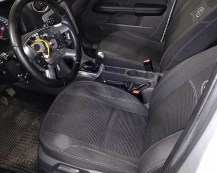 Сірий Форд Фокус, об'ємом двигуна 1.6 л та пробігом 230 тис. км за 2100 $, фото 4 на Automoto.ua