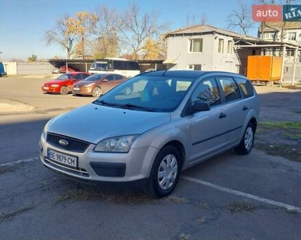 Серый Форд Фокус, объемом двигателя 1.6 л и пробегом 211 тыс. км за 3600 $, фото 9 на Automoto.ua