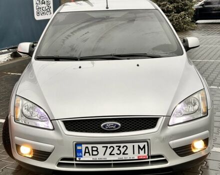 Серый Форд Фокус, объемом двигателя 1.6 л и пробегом 236 тыс. км за 5500 $, фото 6 на Automoto.ua