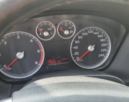 Сірий Форд Фокус, об'ємом двигуна 1.6 л та пробігом 370 тис. км за 4400 $, фото 6 на Automoto.ua