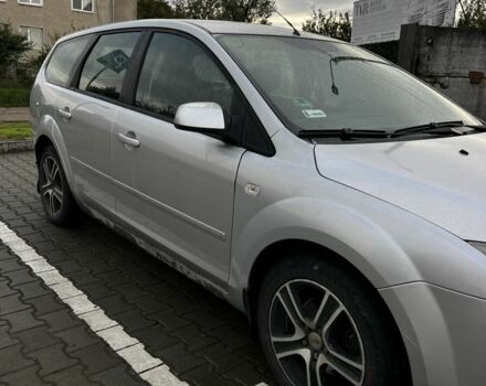 Серый Форд Фокус, объемом двигателя 1.6 л и пробегом 318 тыс. км за 4200 $, фото 5 на Automoto.ua