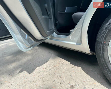 Серый Форд Фокус, объемом двигателя 1.39 л и пробегом 265 тыс. км за 4300 $, фото 13 на Automoto.ua