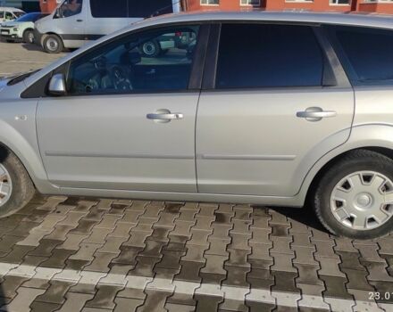 Форд Фокус 2007 в Луцке на Automoto.ua Серый Форд Фокус, объемом двигателя 1.6 л и пробегом 220 тыс. км за 5500 $, фото 1 на Automoto.ua