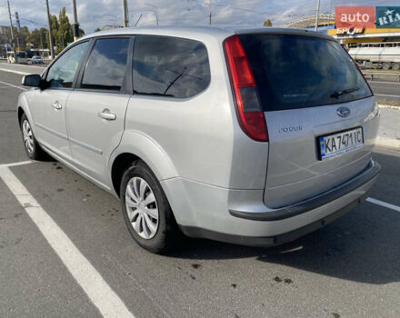 Серый Форд Фокус, объемом двигателя 1.6 л и пробегом 224 тыс. км за 4950 $, фото 7 на Automoto.ua