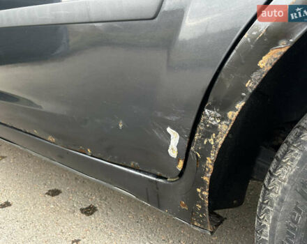 Серый Форд Фокус, объемом двигателя 1.8 л и пробегом 380 тыс. км за 2999 $, фото 16 на Automoto.ua